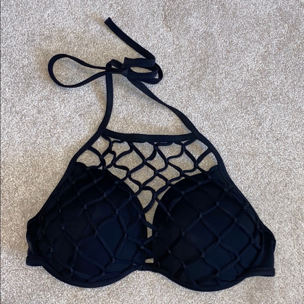 Shade & Shore black Bikini Top w/ netting